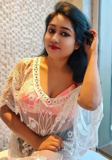 female Call Girls in Lucknow